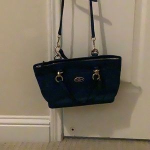 Brand new vintage Navy blue coach bag shoulder bag / removable shoulder strap